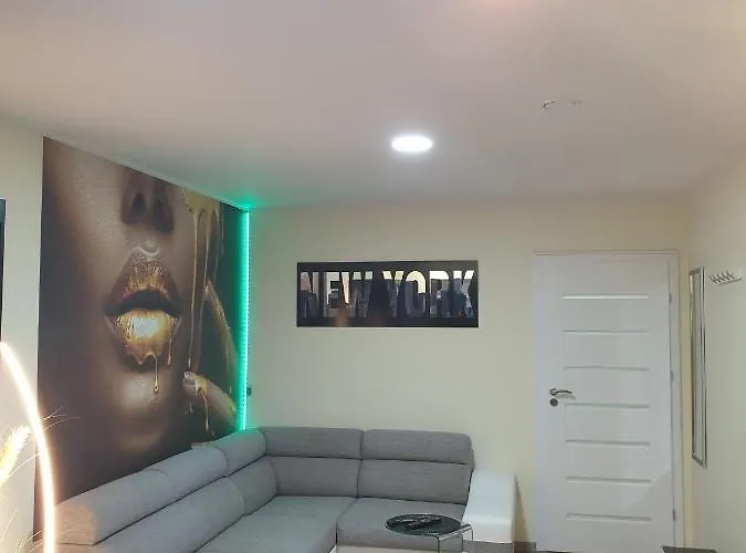 Apartlili 2 폴라니카-즈루이